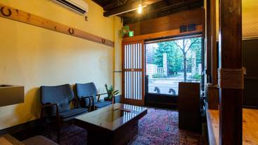 内部エントランス / 3