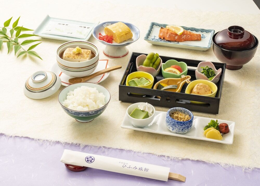 朝食