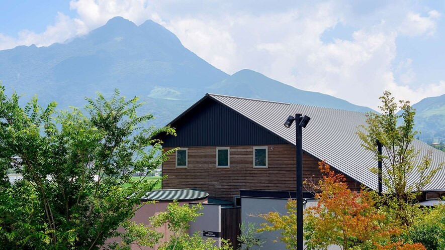 自然と調和した外観とこだわり抜かれた内装がお出迎え3747347