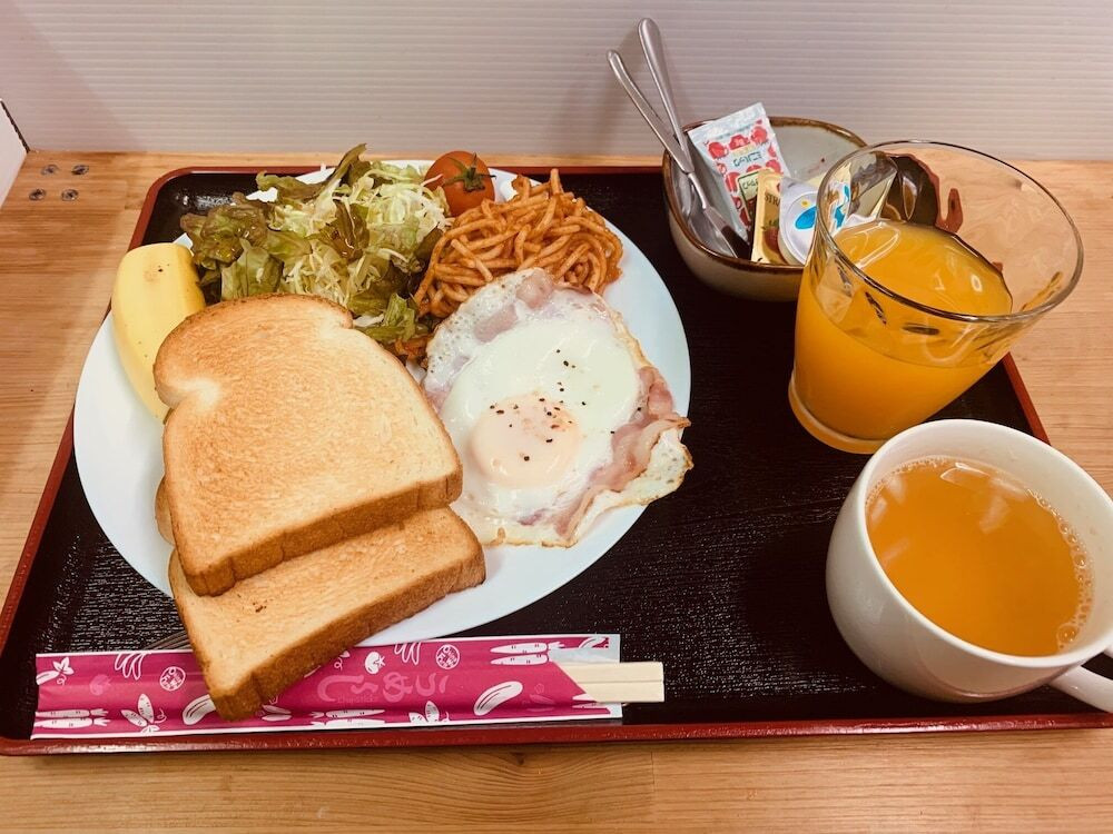 朝食