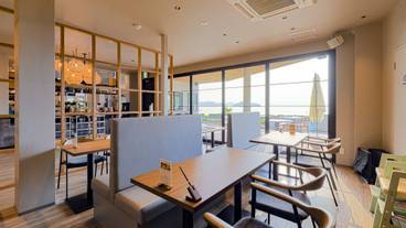 ホテルのロビー / 7