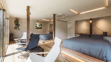 崖の家 KONAGATA 1 寝室① / 4