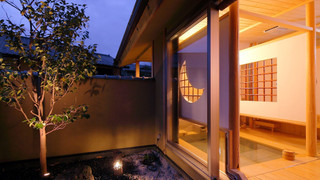 数奇屋風客室｢雲水｣~メゾネットダブル~[檜風呂] (チェックイン18時まで)