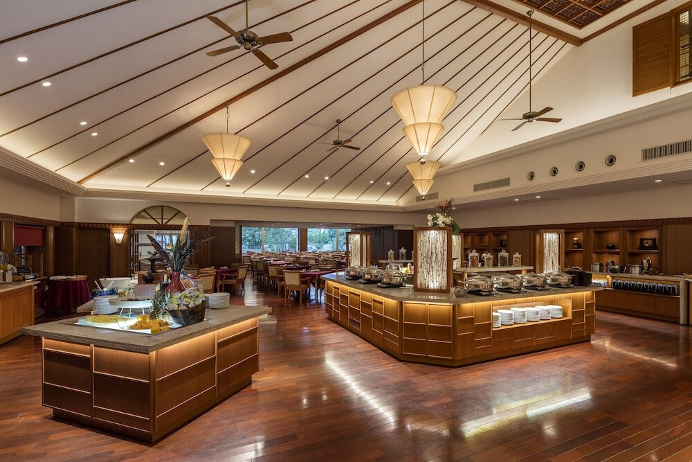 優雅な大人の贅沢時間を過ごす3552587