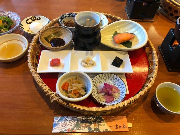 上質な和朝食で
パワーをチャージ / 1