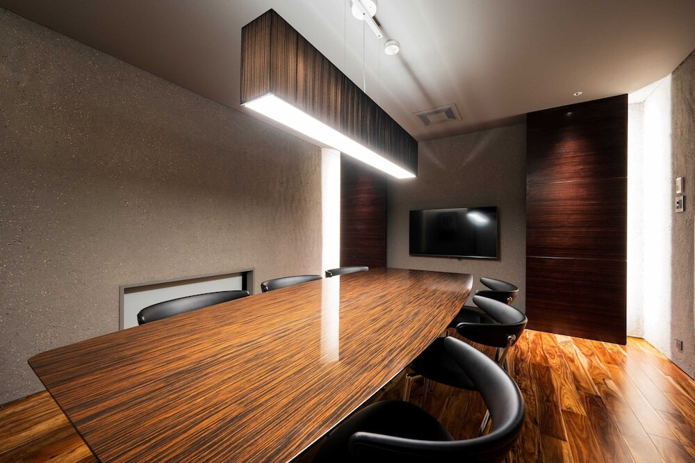 客室内のダイニングエリア