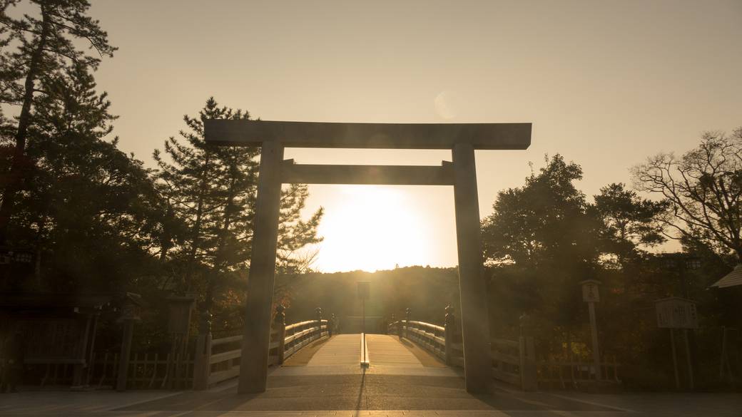朝の伊勢神宮内宮 / 1