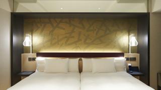 デラックス ルーム シングルベッド 2 台 禁煙 コーナー