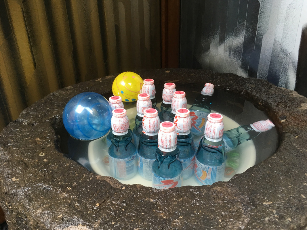 夏限定 ラムネサービス