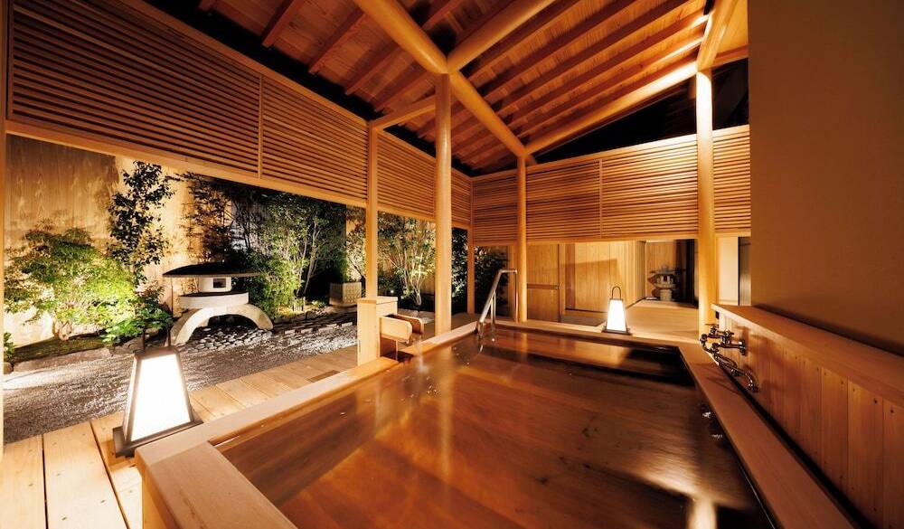 なでしこ／客室露天風呂(夜) / 2