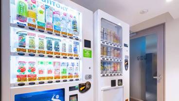 1階 自動販売機 / 8