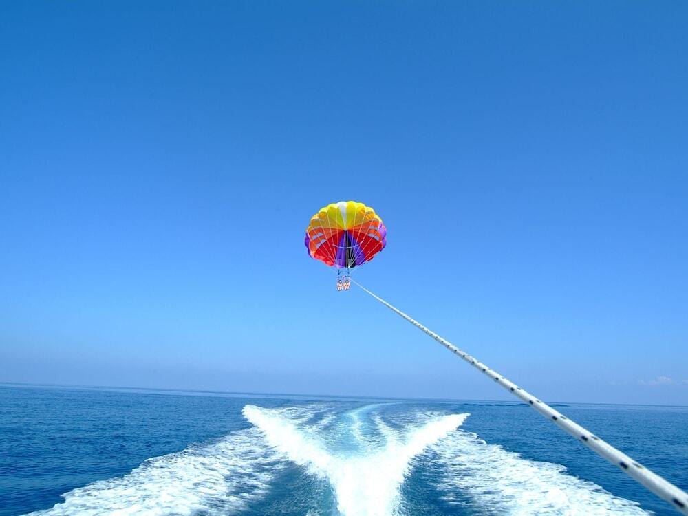 アクティビティ パラセーリング