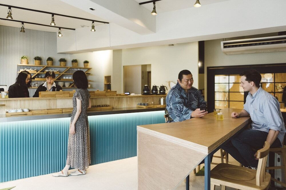 ロビーラウンジ