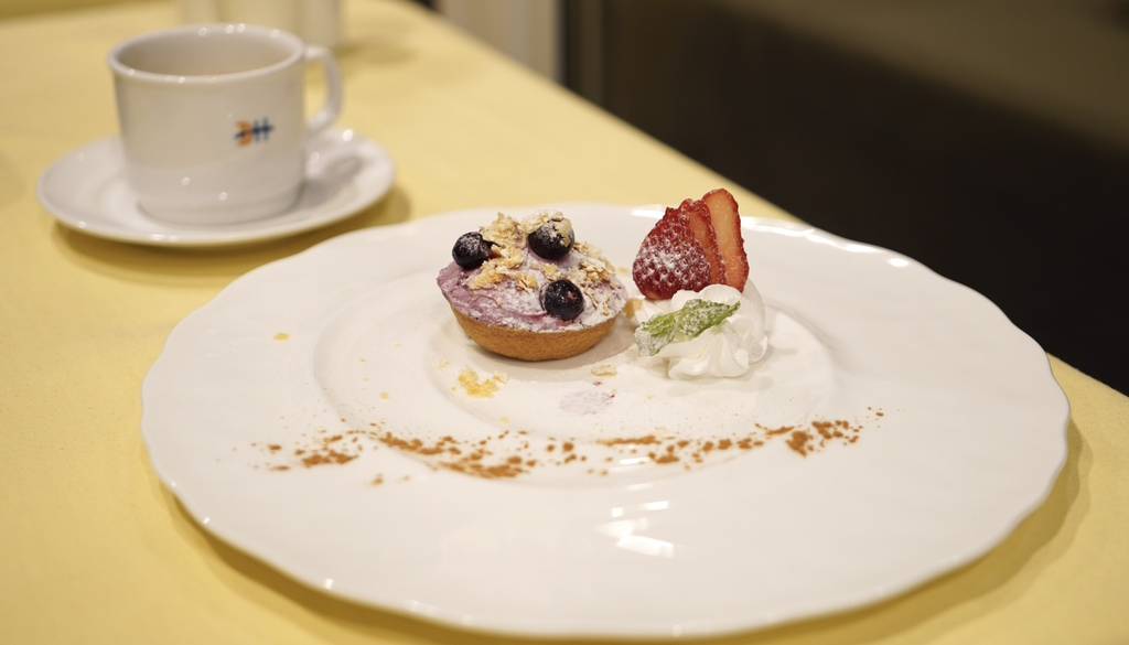 大人だけの贅沢な空間で
地場食材の絶品フレンチ / 4