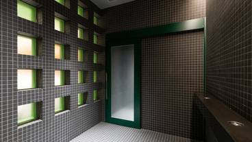 施設内の設備 / 1