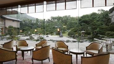 ロビーラウンジ / 5