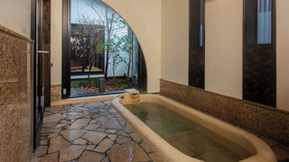 古民家風客室｢烏帽子｣~メゾネットツイン~[漆窯風呂] (チェックイン18時まで)