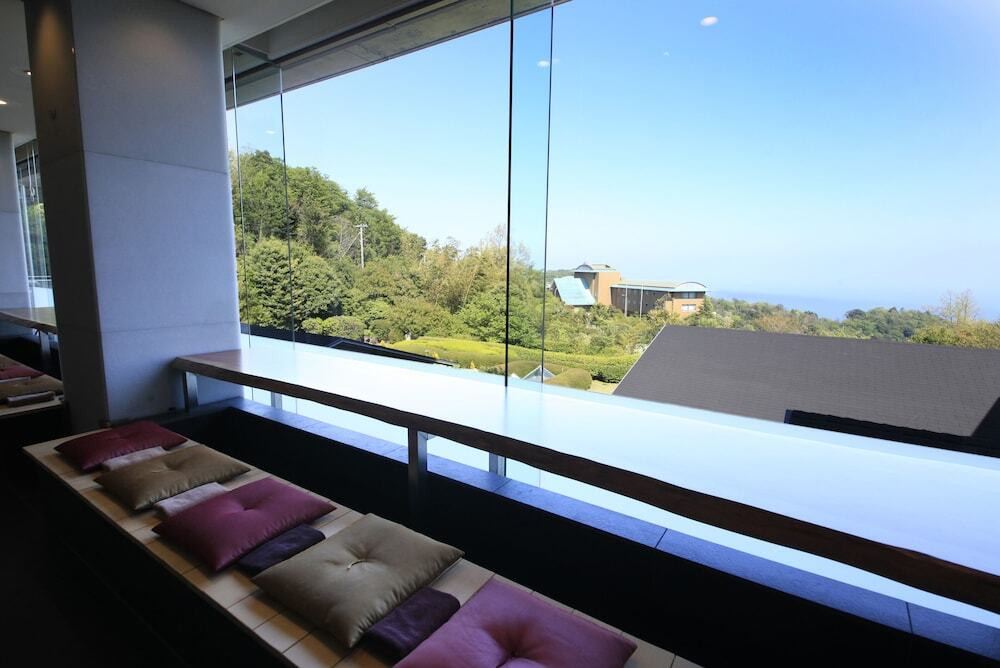 9.お肉好きならこちら♪鉄板料理が楽しみな「ゆとりろ熱海」4243888