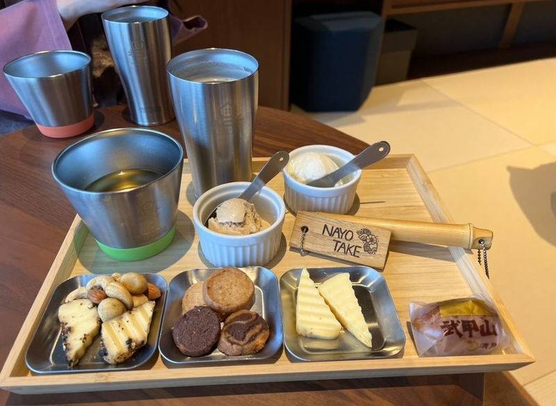 手作りの味にほっこり
フード＆ドリンクを満喫 / 1