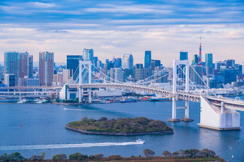 (Tokyo) View of Odaiba and Rainbow Bridge