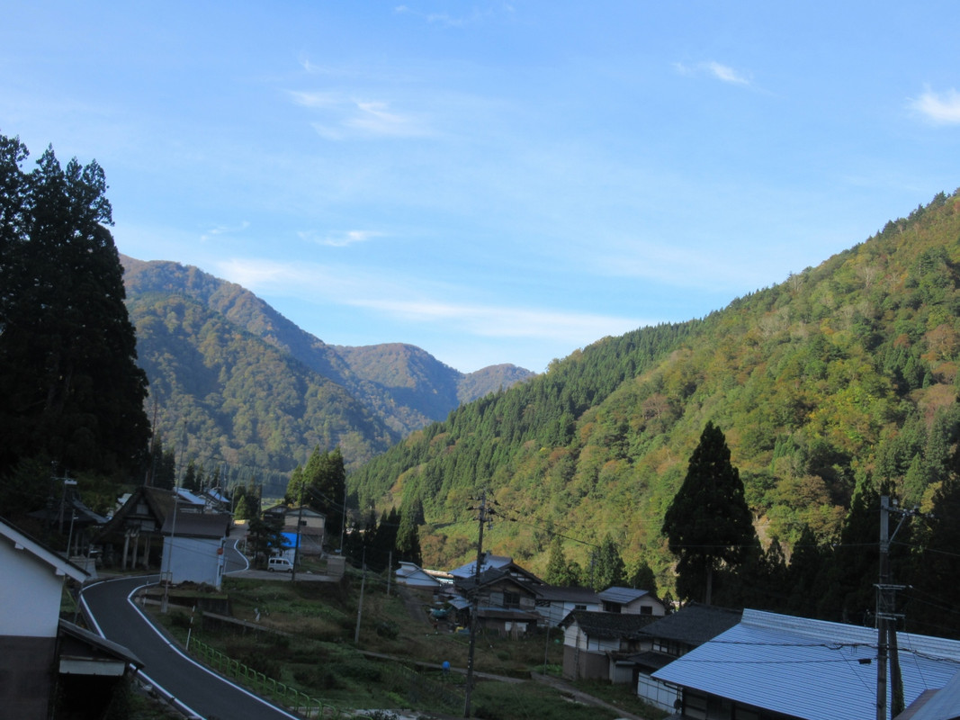 ホテルの前から