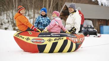 スノー スポーツとスキー / 2