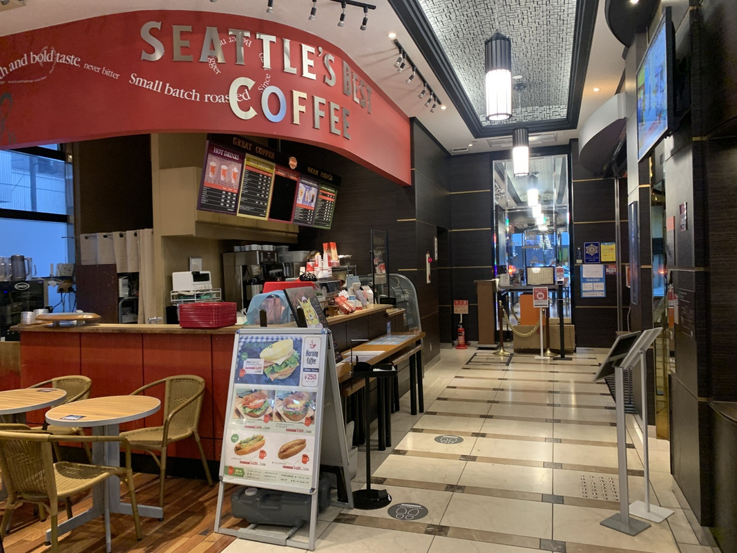 フロント前にシアトルズベストコーヒーがあります。