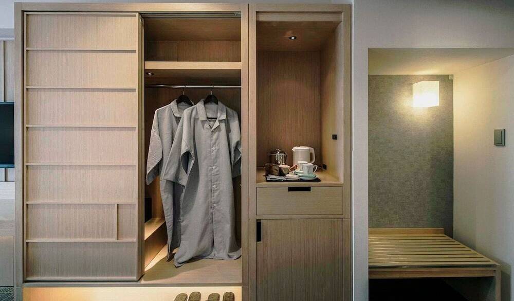 ナイトタイムは
お部屋でゆっくり♪ / 1