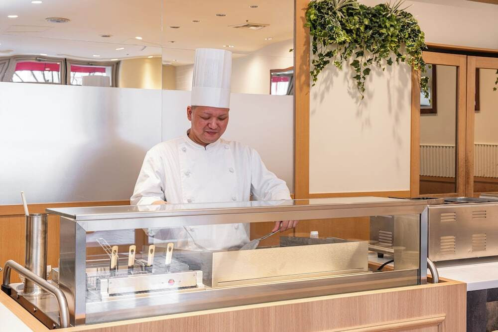 レストラン