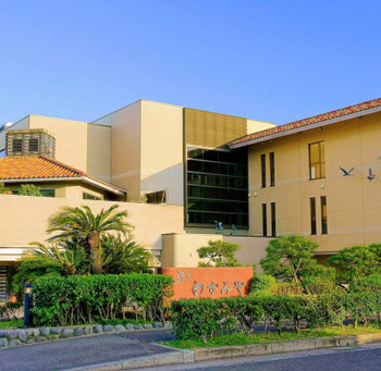 ほっこり和風リゾートな温泉旅館は、温水プールも楽しめます♪3653171