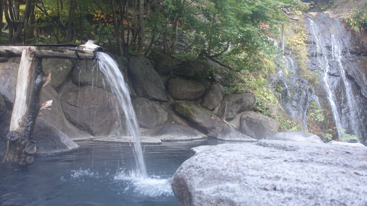 露天風呂「石楠花の湯」