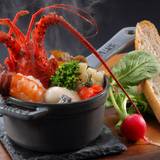 五感で愉しむディナー
心ゆくまで味わう美食 / 3