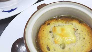 食事・飲み物 / 11