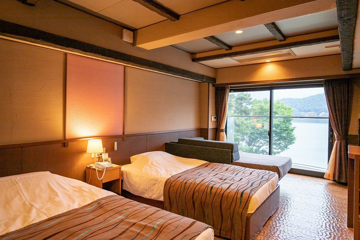 露天風呂付き客室レイクビュー コンフォート