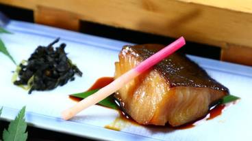 食事・飲み物 / 5