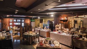 朝食スペース / 11