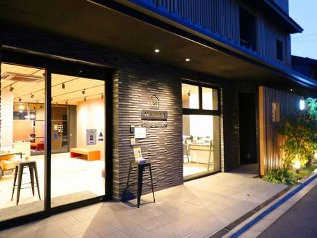 エムズホテル 三条大宮 / 1