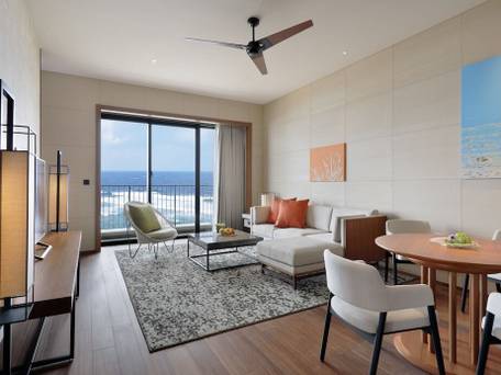 ハイアット リージェンシー 瀬良垣アイランド 沖縄 / 1