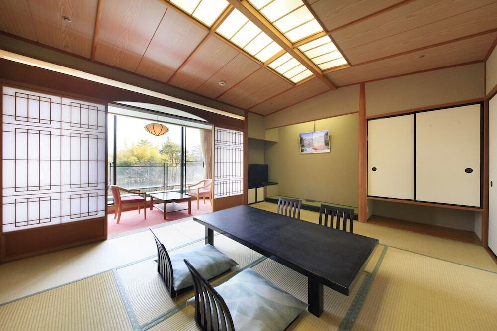 3. 篝火の湯 緑水亭4082695