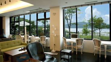 別棟トゥラノ館のロビー / 3