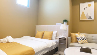 ダブルルーム エキストラベッド付 302号室 禁煙 (ソファベッド用の寝具は部屋に常備していない為 事前にリクエストが必要)