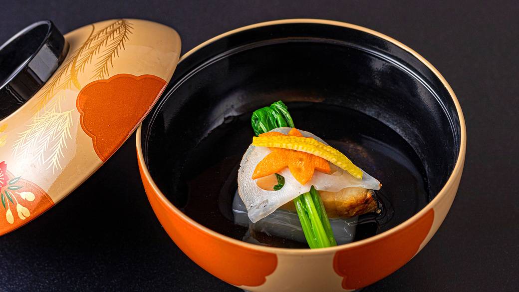 伊豆の魚介たっぷり
個室で味わう旬の懐石 / 4