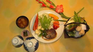 食事・飲み物 / 2