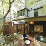 露天風呂付客室「山のテラス」 / 1