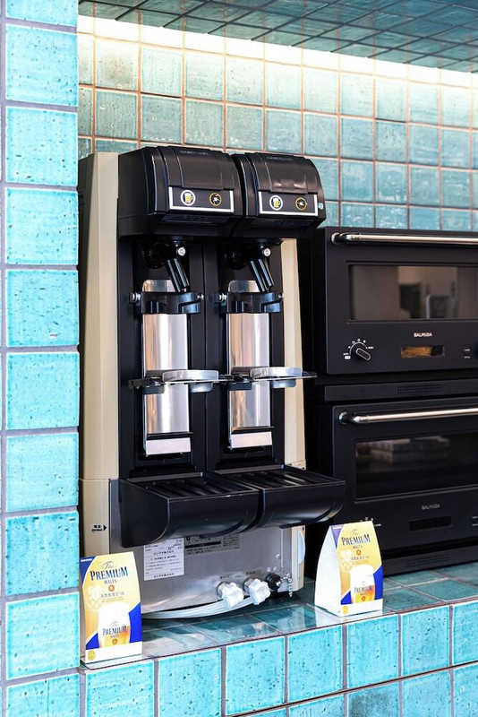 ロビーラウンジ