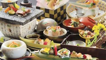 食事・飲み物 / 18