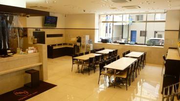 朝食スペース / 7