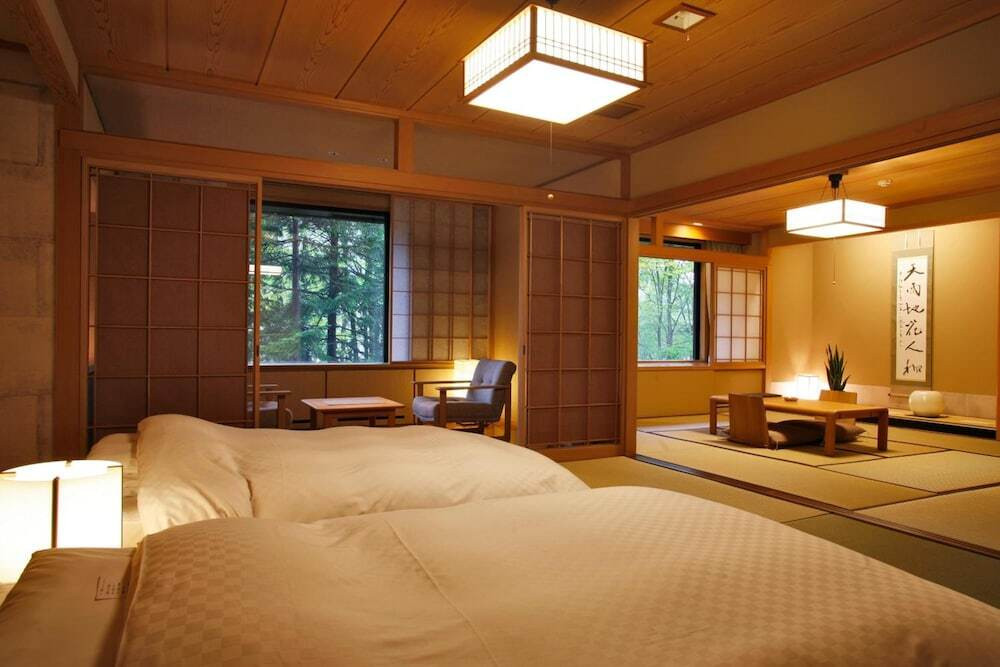 全室に温泉風呂を備えた贅沢な気分に浸れる宿3714662