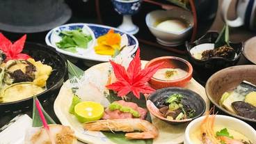 食事・飲み物 / 8