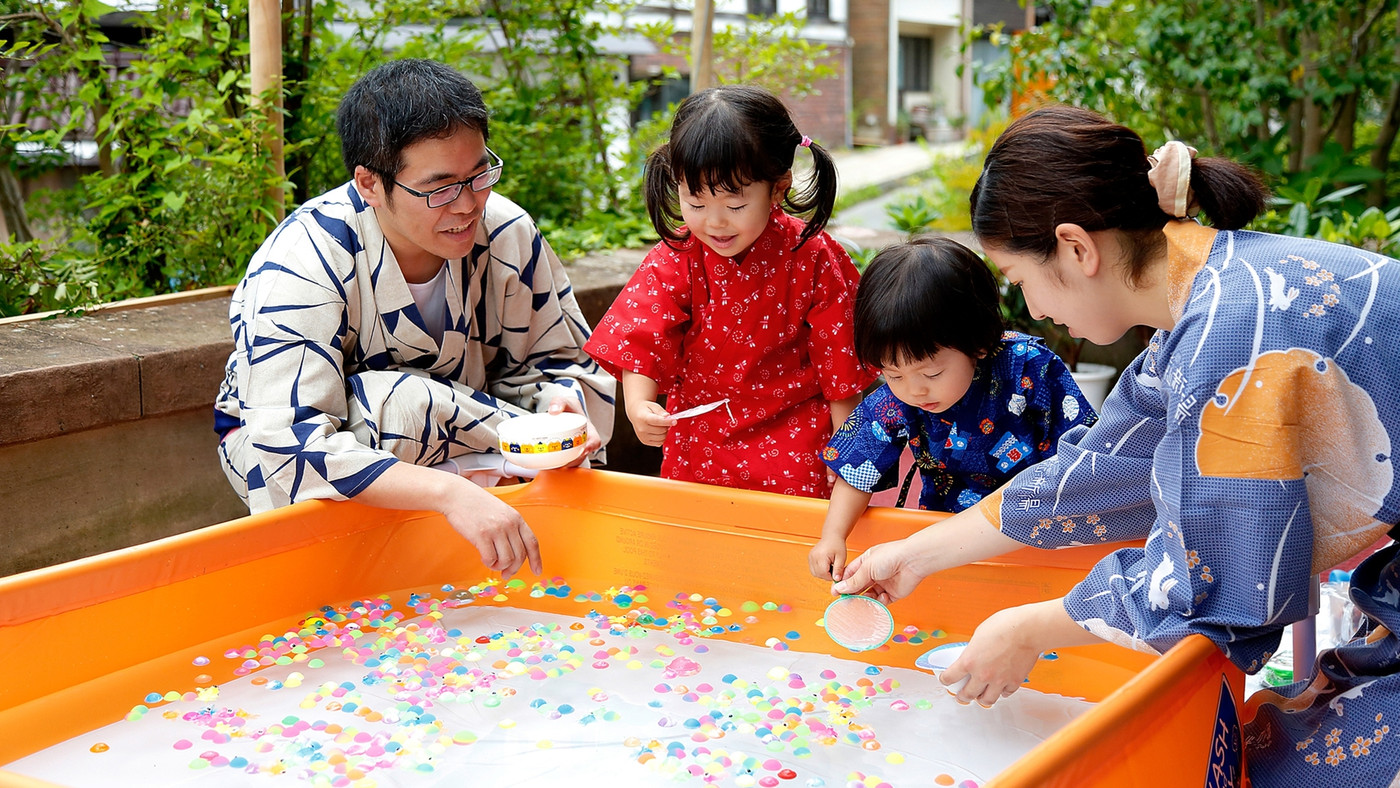家族風呂で気兼ねなくゆっくりとくつろげる。4つの源泉が自慢のお宿3751445